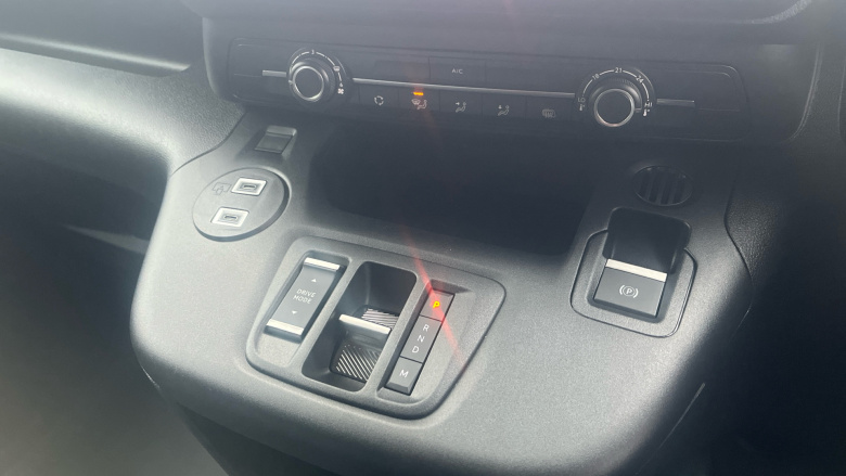 Peugeot Partner Standard Diesel 1.5 BlueHDi 130 Asphalt Van EAT8